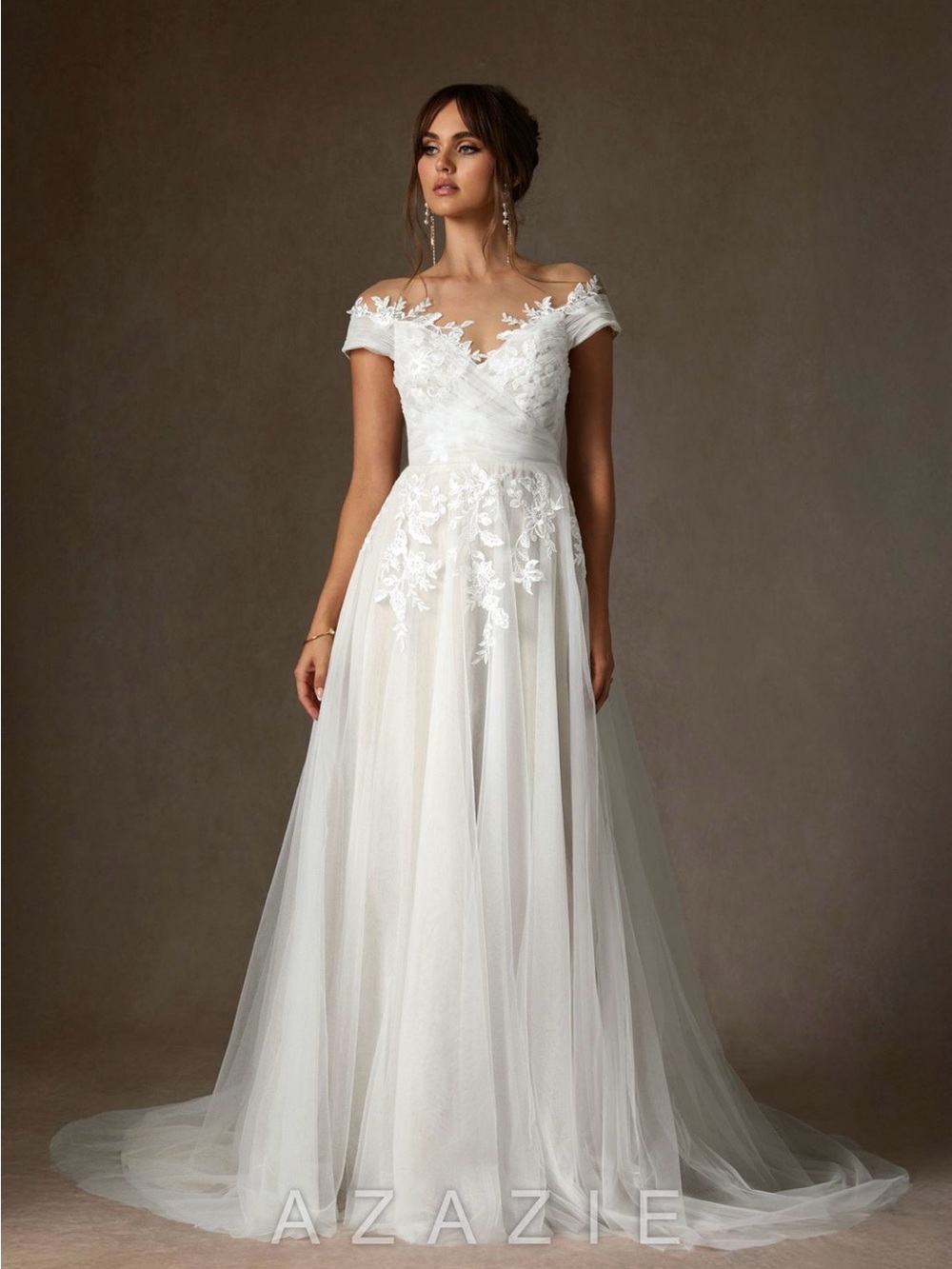 Azazie Cindy Off-Shoulder White Lace Tulle Gown NWT Size 12